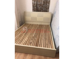Thanh lý giường ngủ cũ mã số 658